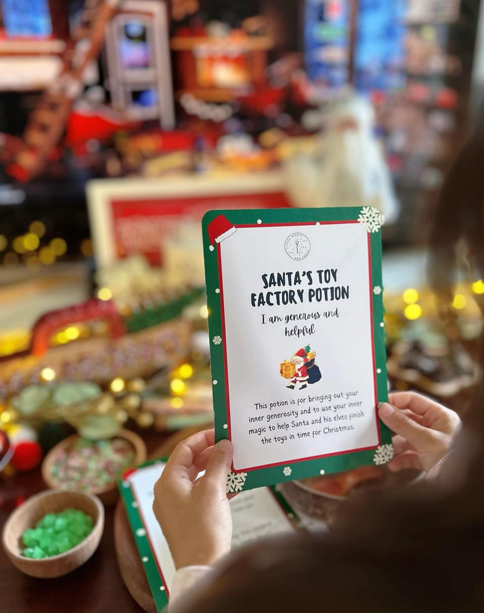 Santa’s Toy Factory - I Am Generous and Helpful Potion Kit